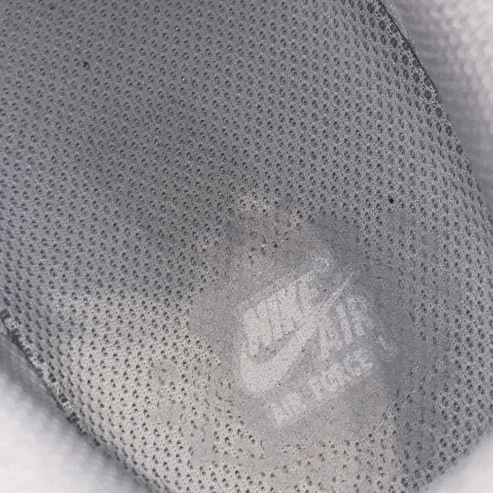 Nike Air Force 1 Low Top Sneakers Mens 8.5 White Shoes CW2288-111